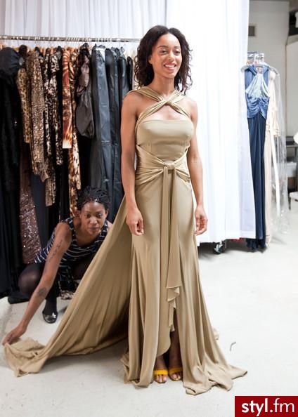 Sukienki Moda