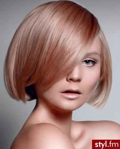 Blond Rozpuszczone Proste z grzywką Na co dzień Krótkie Fryzury