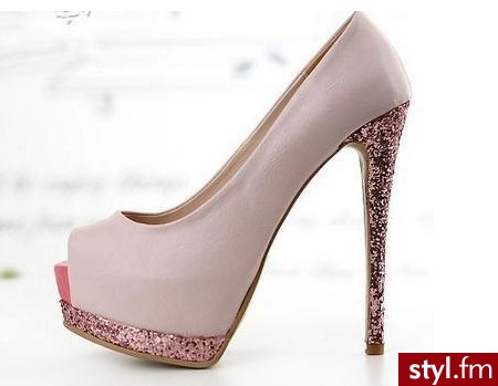 Szpilki Buty Moda