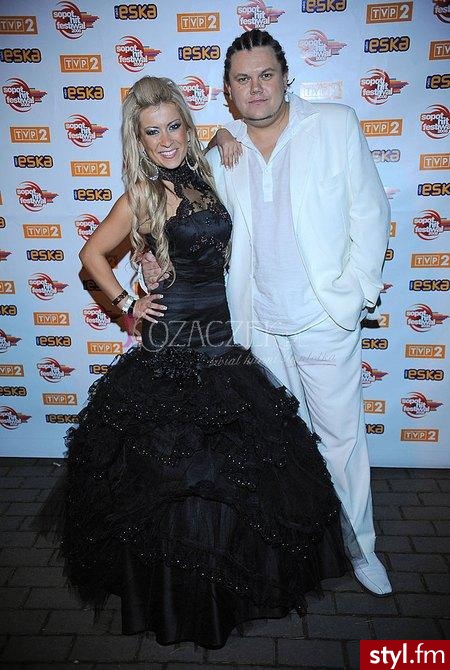 Edyta Przytulska z GrooveBusterz - Pozostałe Ciuchy Moda