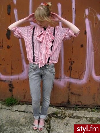 Jeżeli zdjęcie znajduje się już w galerii poproszę o link - Moda uliczna Inne Moda