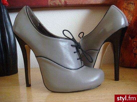Pozostałe Buty Moda