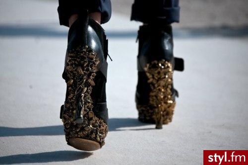 Szpilki Buty Moda