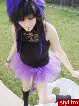 jest w galerii  .? daj link ;] - EMO Alternatywne Średnie Fryzury
