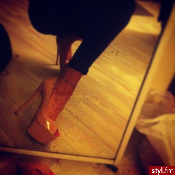 Szpilki Buty Moda
