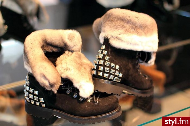 Glany Buty Moda