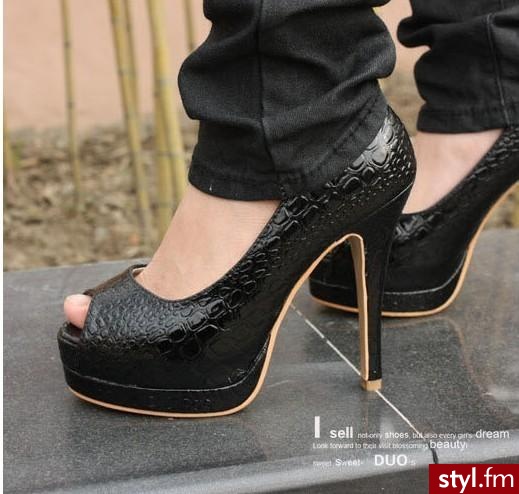 Pozostałe Buty Moda