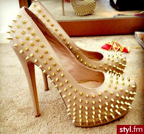 Szpilki Buty Moda