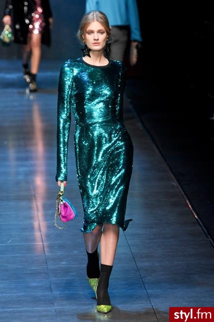 Sukienki Moda