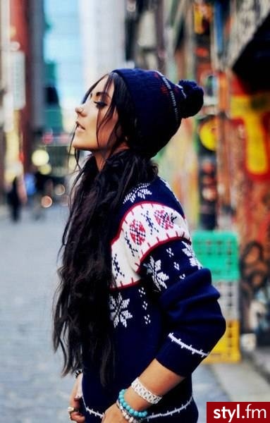 Swetry Ciuchy Moda