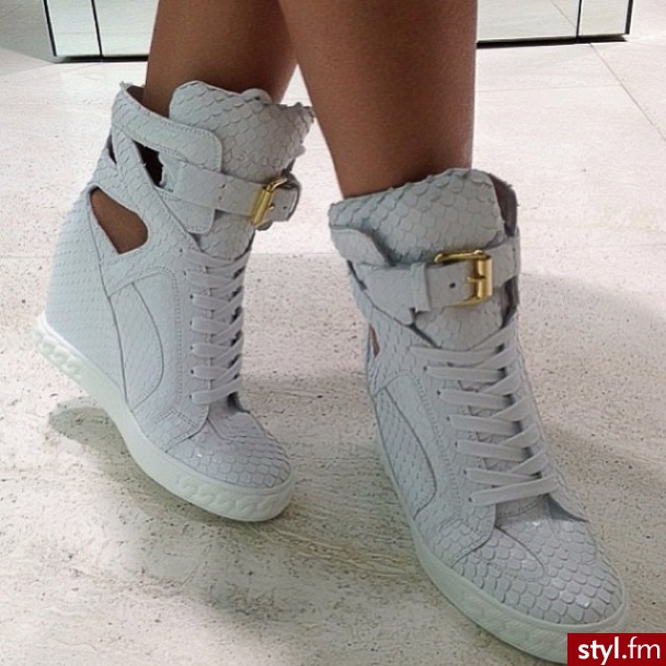 Koturny Buty Moda