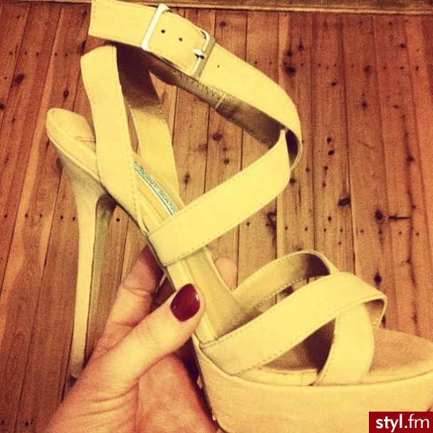Sandały Buty Moda