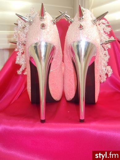 Szpilki Buty Moda