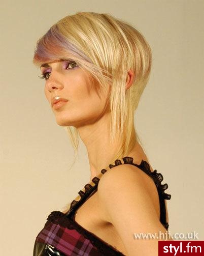 Średnie Fryzury