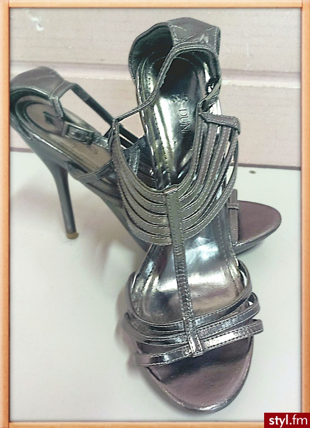 Sandały Buty Moda