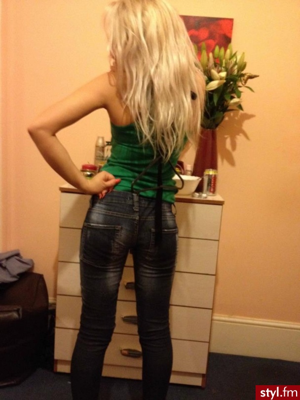 Blond Rozpuszczone Kręcone Na co dzień Długie Fryzury