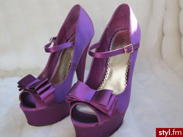 Szpilki Buty Moda