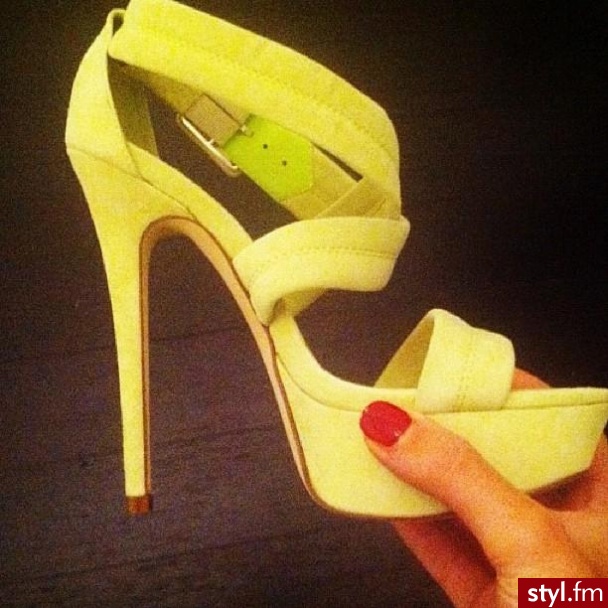 Szpilki Buty Moda