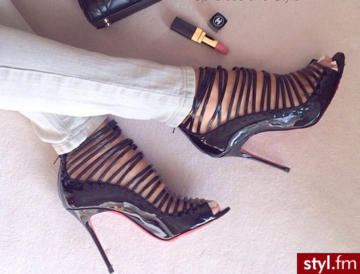 Szpilki Buty Moda