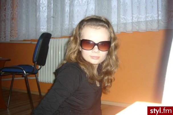 :) - Kręcone Na co dzień Średnie Fryzury
