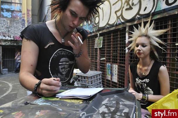 Punk Rock Alternatywne Średnie Fryzury