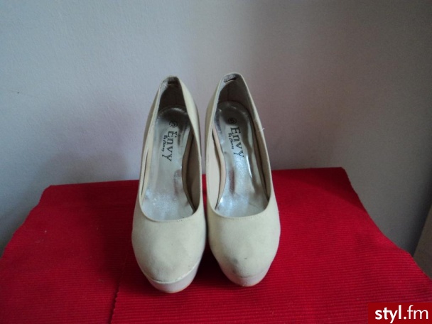 Szpilki Buty Moda