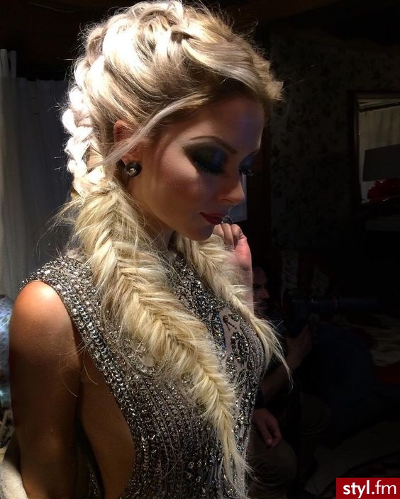 Blond Warkocze Proste Ślubne Długie Fryzury
