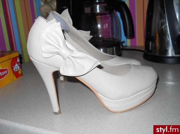 Szpilki Buty Moda