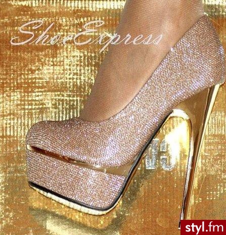 Szpilki Buty Moda