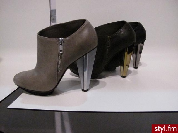 Pozostałe Buty Moda