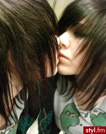 EMO Alternatywne Średnie Fryzury