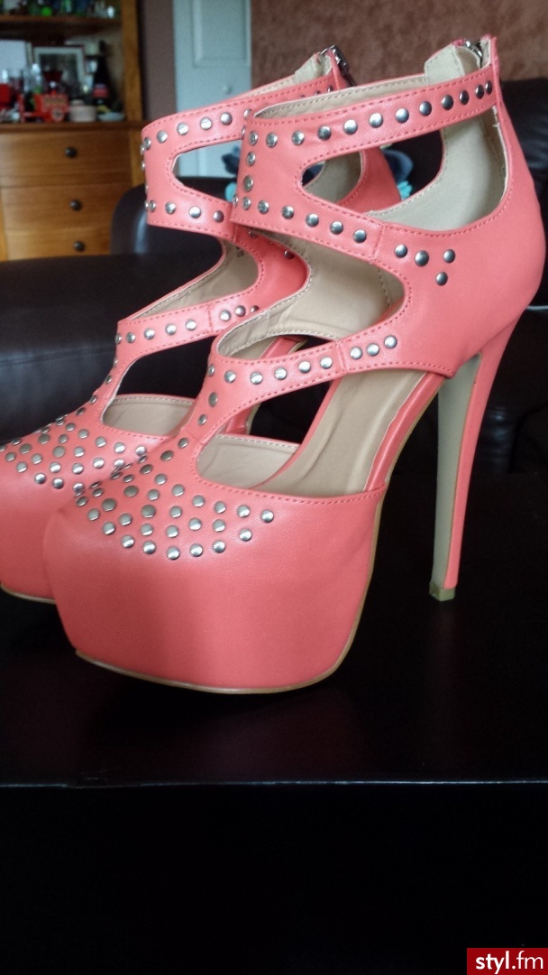 Szpilki Buty Moda