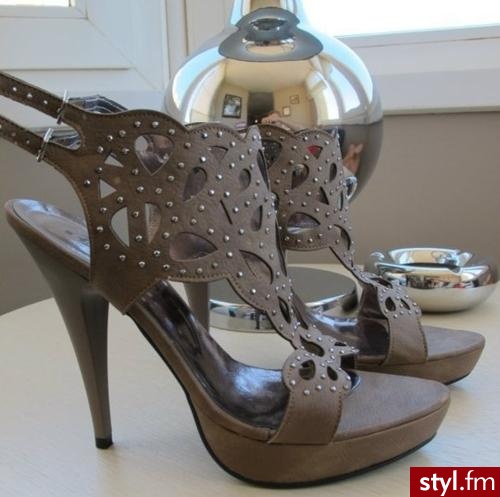 Szpilki Buty Moda