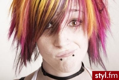 EMO Alternatywne Średnie Fryzury