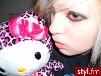Hello Kitty. XD - EMO Alternatywne Średnie Fryzury