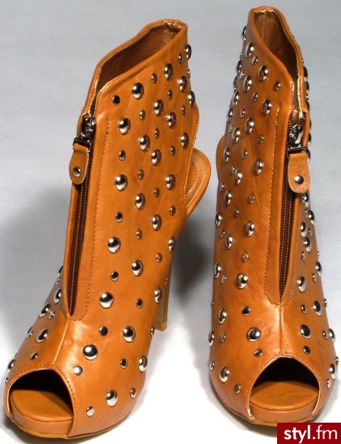 Pozostałe Buty Moda