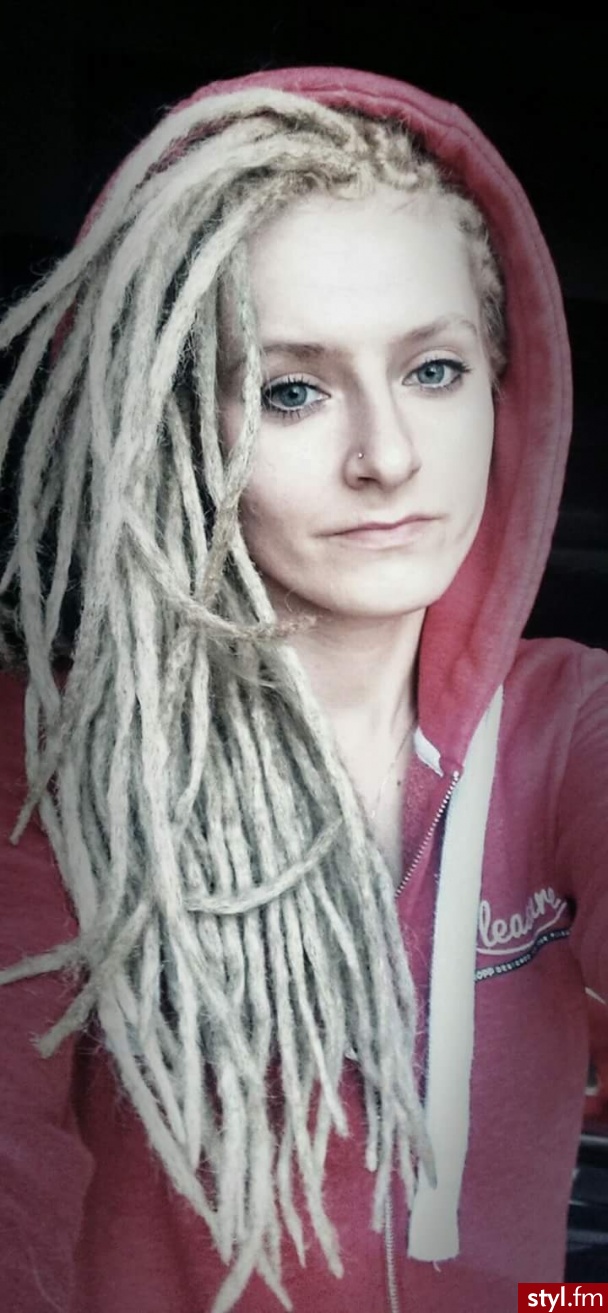 Blond Dredy Alternatywne Długie Fryzury