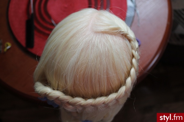 Blond Warkocze Proste Wieczorowe Długie Fryzury