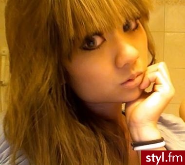 Średnie Fryzury