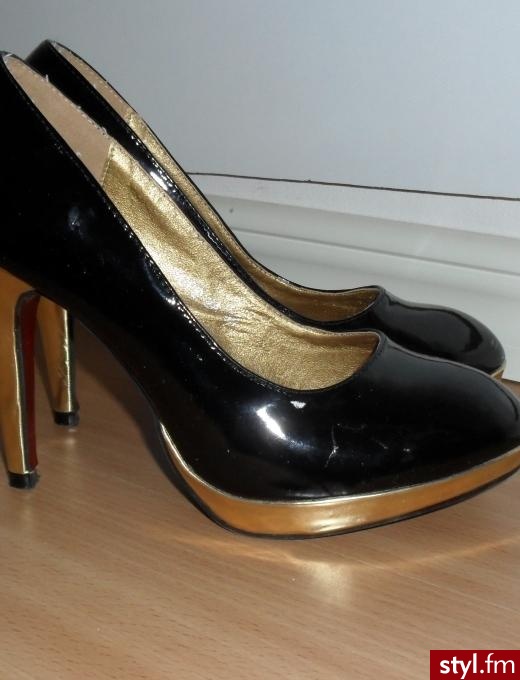 Pozostałe Buty Moda