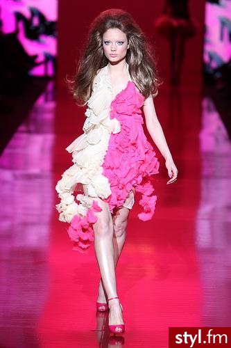kolekcja dla żywej barbie. oto co każda barbie powinna mieć  w  swojej garderobie - Pozostałe Ciuchy Moda