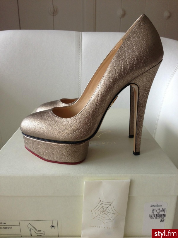 Szpilki Buty Moda