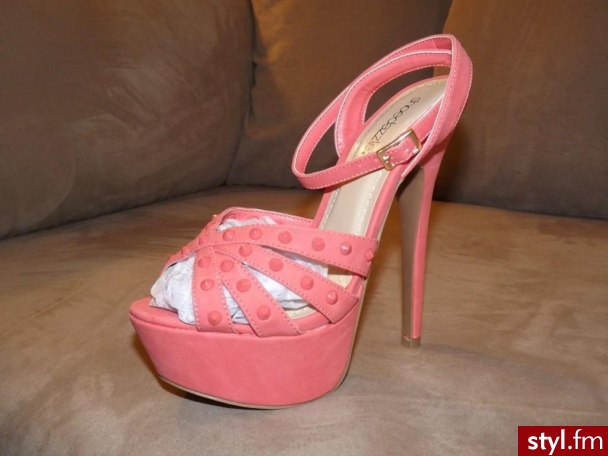 Szpilki Buty Moda