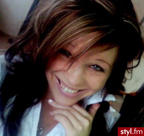 Średnie Fryzury