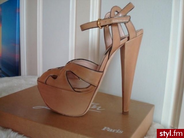 Szpilki Buty Moda
