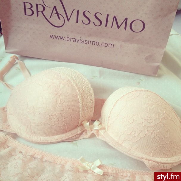 Biustonosze Bielizna Moda