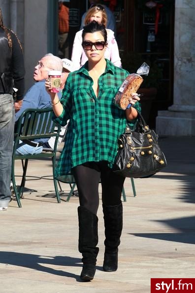 Kourtney Kardashian - Moda uliczna Inne Moda