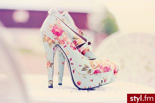 Szpilki Buty Moda