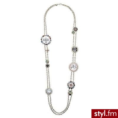 Chanel Multi-strand Logo Necklace - Polyvore. Pobrano ze strony: http://www.polyvore.com/chanel_multi-strand_logo_necklace/thing?id=1886154 - Pozostałe Dodatki Moda