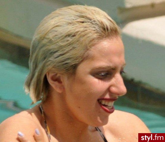gaga - Średnie Fryzury